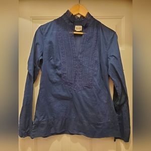 Converse One Star navy blue blouse with lace detail. Size S.